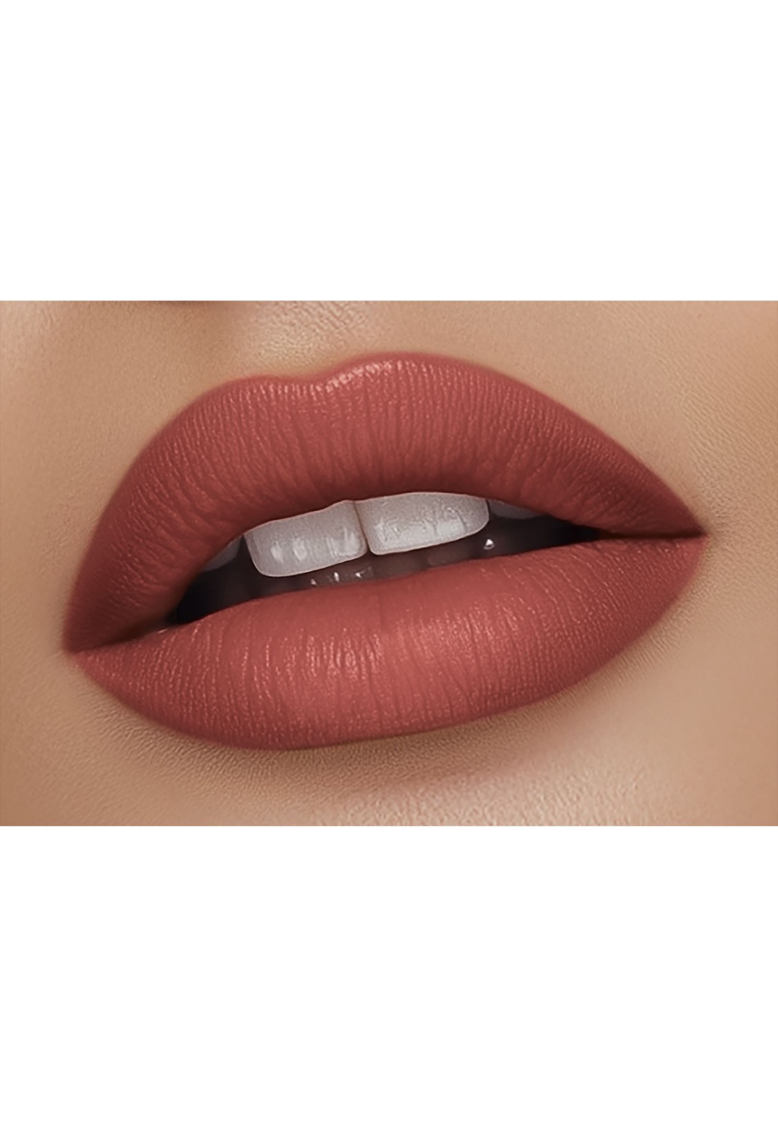 Матовая помада для губ Matte Chic