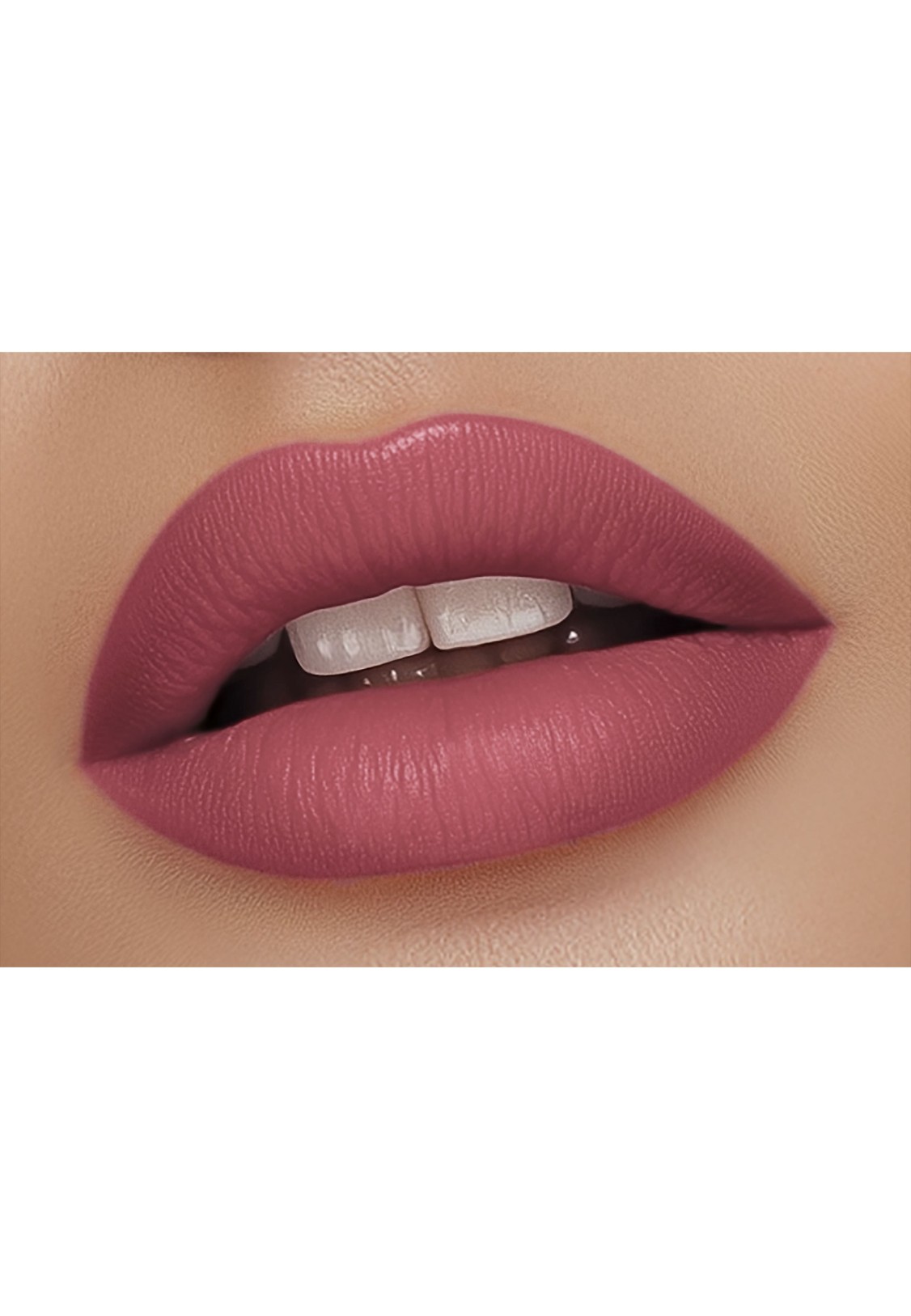 Матовая помада для губ Matte Chic
