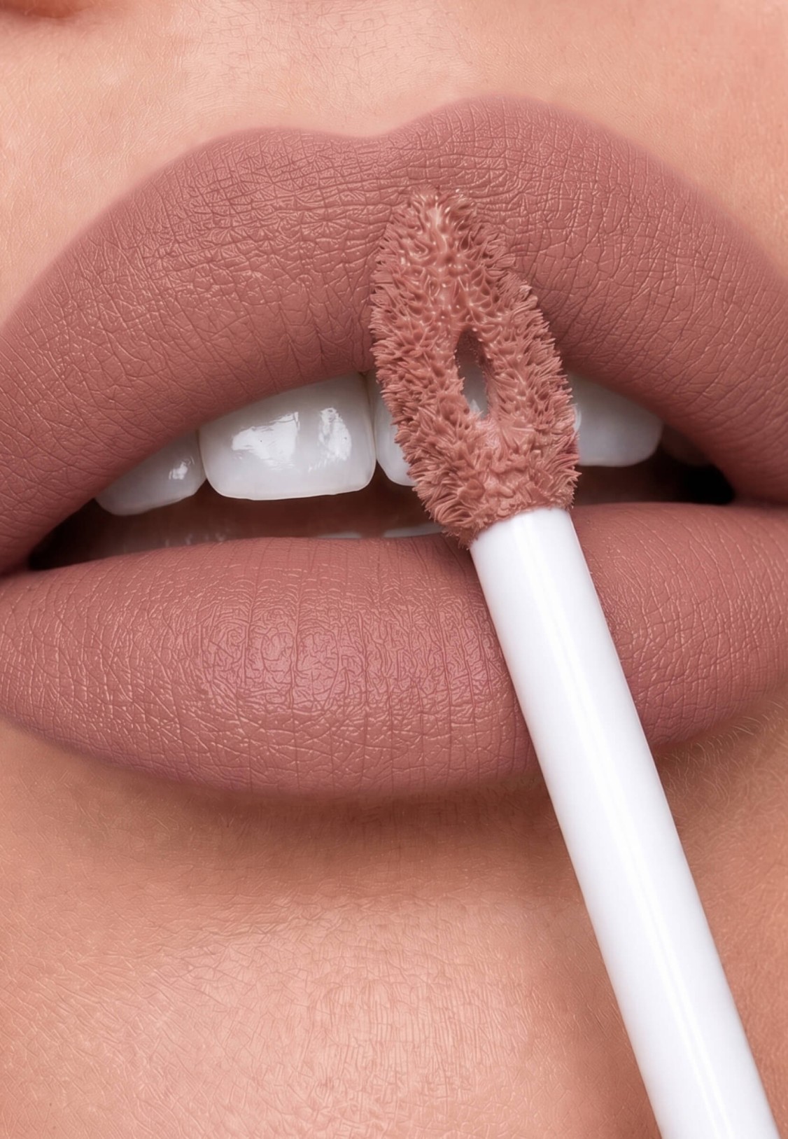 Жидкая матовая помада Matte Chic Liquid Жидкая матовая помада Matte Chic Liquid